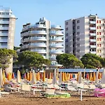Lovely In Lignano Pineta